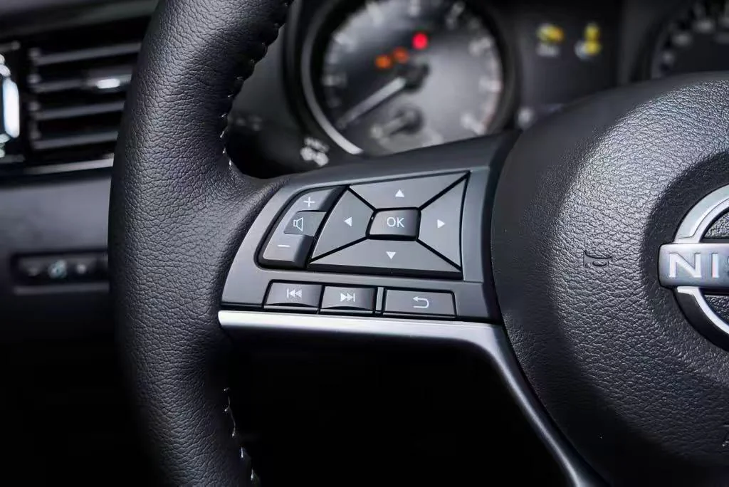 Nissan X-Trail 2025