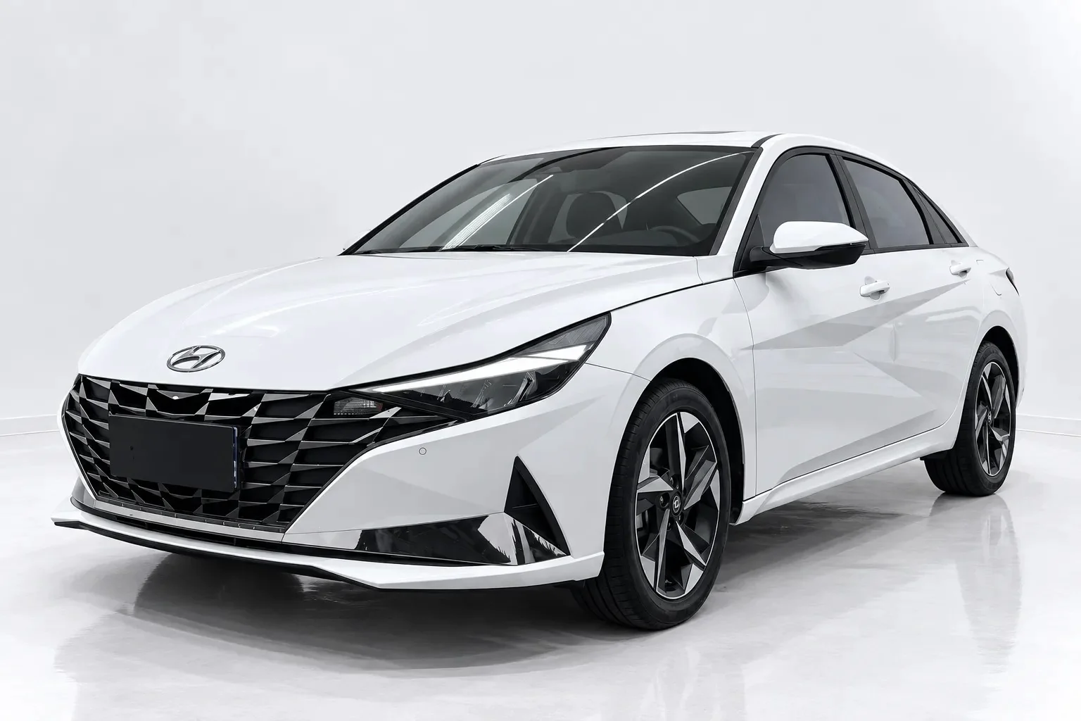 Hyundai Elantra 2023